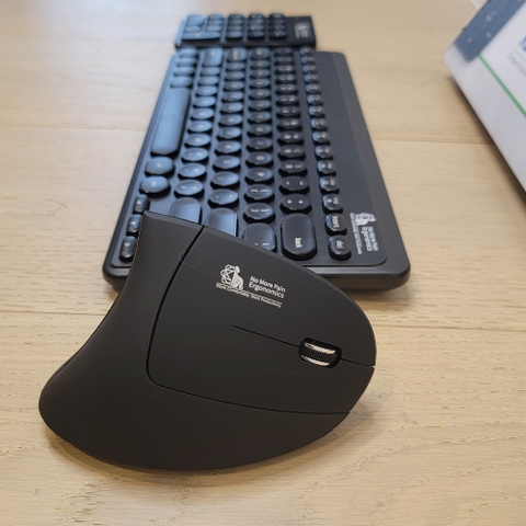 If you've never tried using an ergonomic mouse, here's why you should give it a try