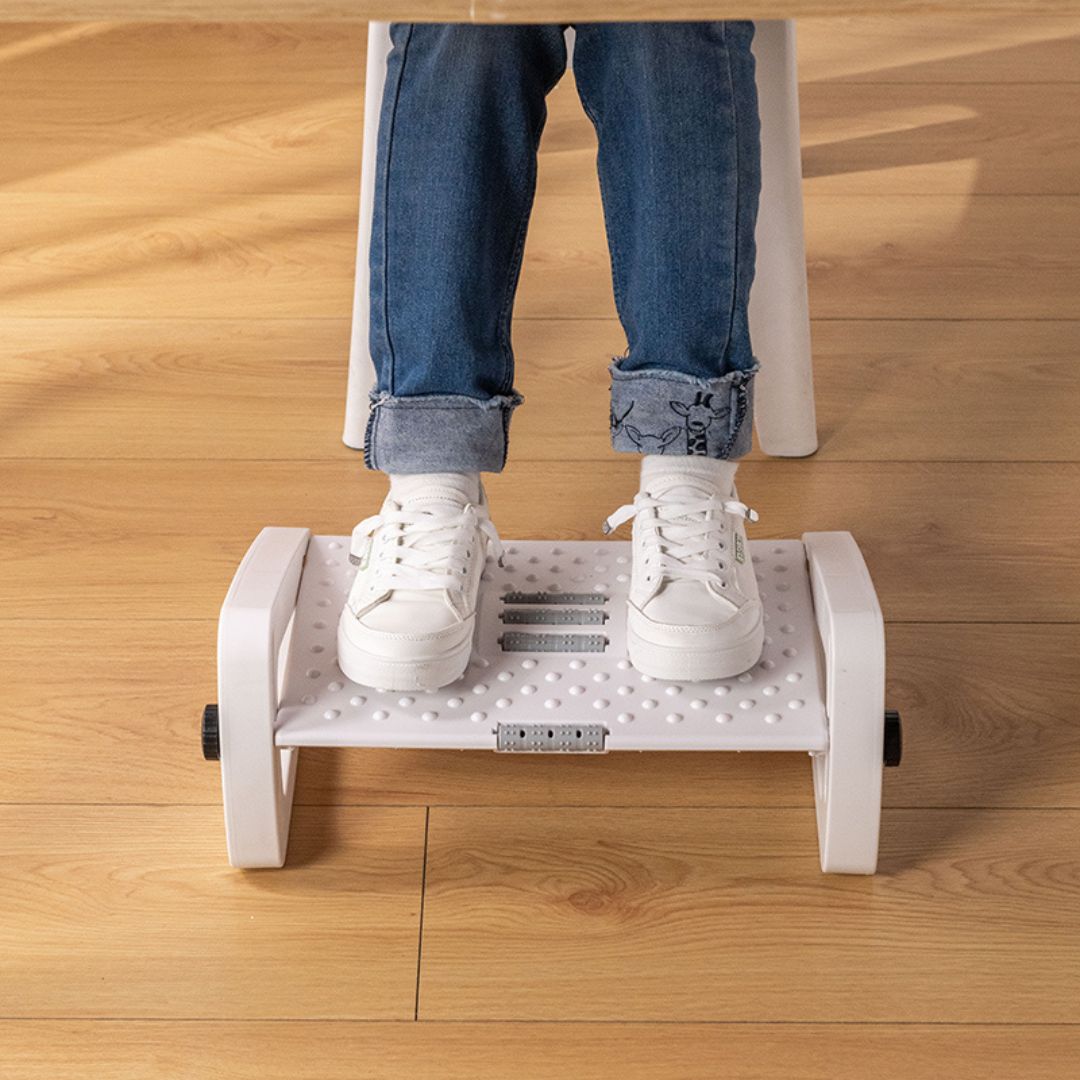 Adjustable Ergonomic Footrest – No More Pain Ergonomics