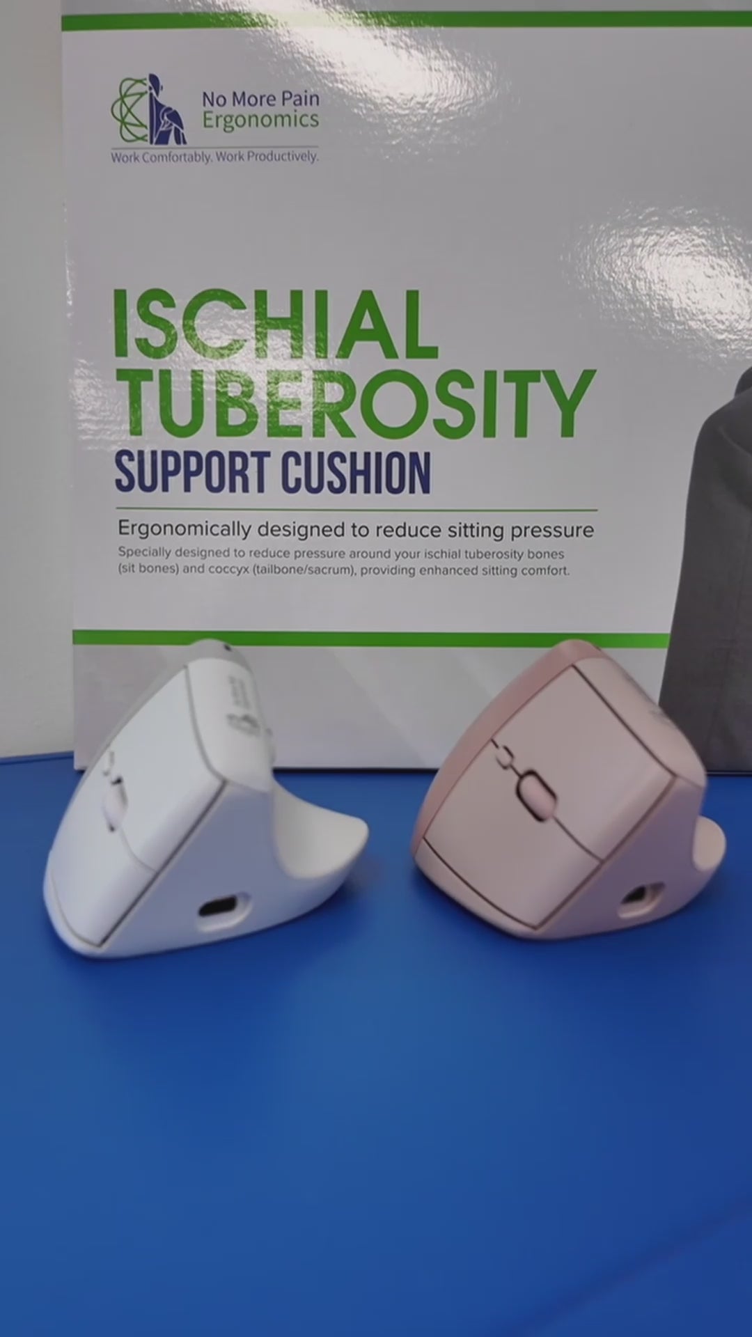 Elevate Vertical Ergonomic Mouse - Pink