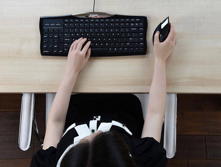 Ergonomic Keyboard - Evoluent Reduced Reach Keyboard